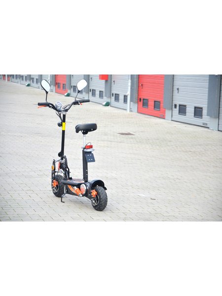E-Scooter bis zu 35 km/h schnell - 25km Reichweite, 36V | 1000W | 12AH Akku, mit Straßenzulassung -AEEC