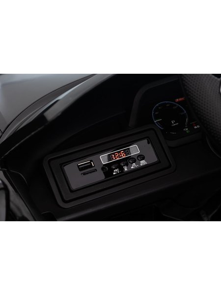 Kinderfahrzeug - Elektro Auto Audi RS E-Tron - lizenziert - 12V7AH Akku und 4 Motoren- 2,4Ghz + MP3 + Leder + EVA-Schwarz