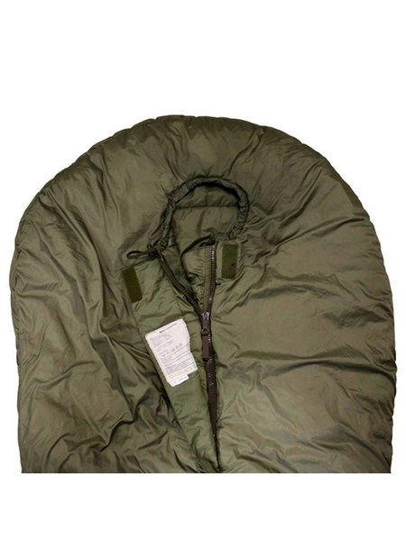 The armed forces sleeping-bag In general II CARINTHIA with stack bag gebr. Without stack bag