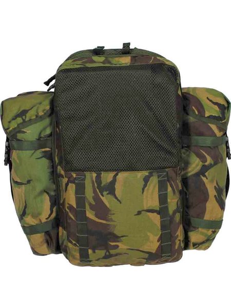 British fight backpack with side pockets camouflage transponder AJK DPM