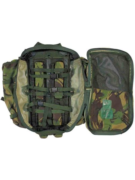 British fight backpack with side pockets camouflage transponder AJK DPM