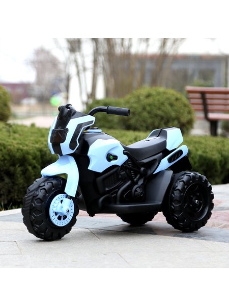 Vehículo de niños la motocicleta de niños eléctrica - el blanco de triciclo
