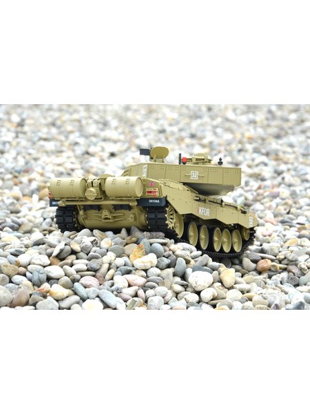 RC Tank of British Challenger 2 Heng Long 1:16 with Rauch&Sound and metal gear-2,4Ghz