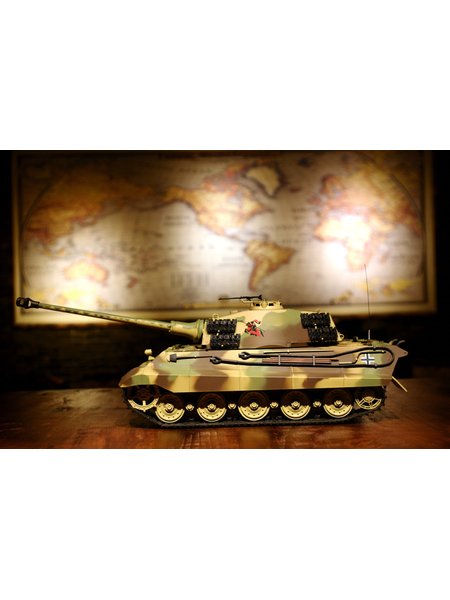 RC Tank of German Bengal tigers - Henschelturm 1:16 Heng Long with smoke and sound, metal gear + 2.4Ghz-Upgraded version